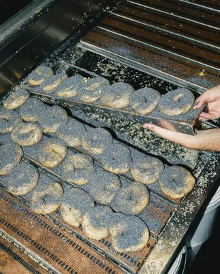 It's Bagels Notting Hill interior two